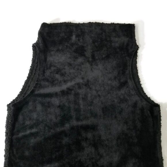 Alembika sleeveless mock turtle neck pullover top - Picture 5 of 10